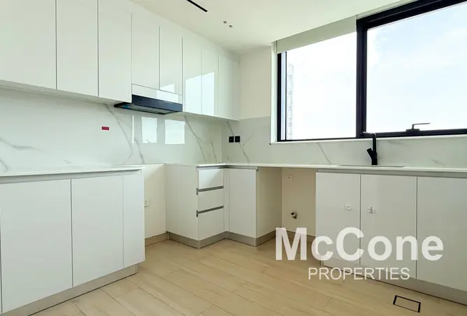 145513557 - Property Image 2