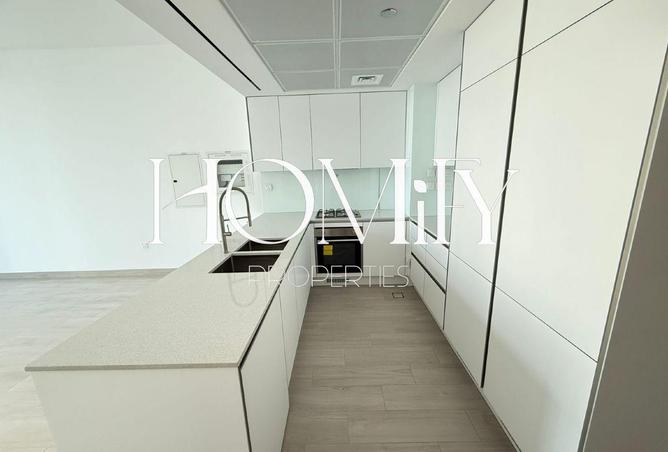 74233785 - Property Image 2