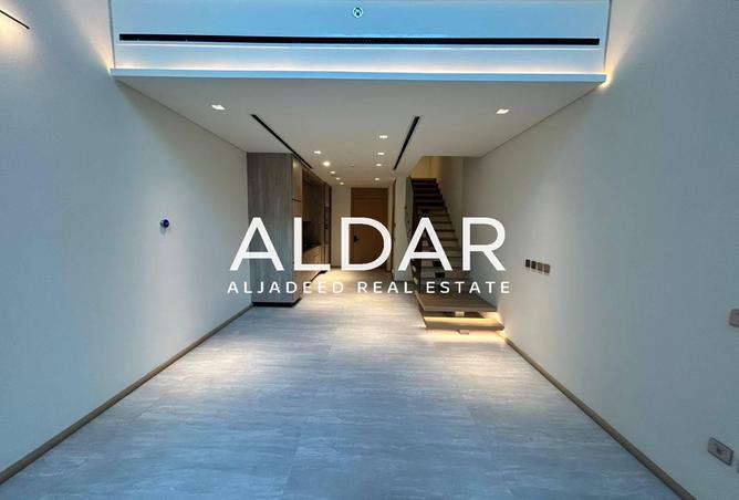 54389328 - Property Main Image