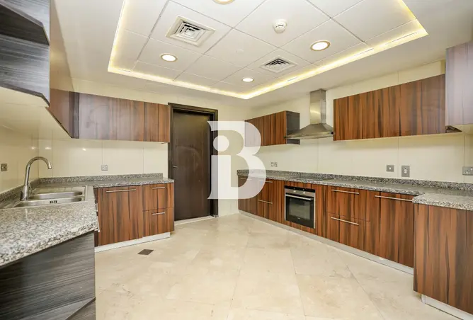 166057108 - Property Image 2