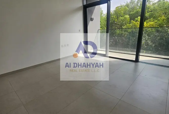 128386156 - Property Image 2