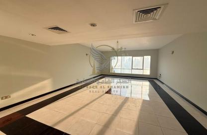 Apartment - 4 - 5 for rent in Al Heera Tower - Al Majaz 1 - Al Majaz - Sharjah Apartment - 4 - 5 for rent in Al Heera Tower - Al Majaz 1 - Al Majaz - Sharjah