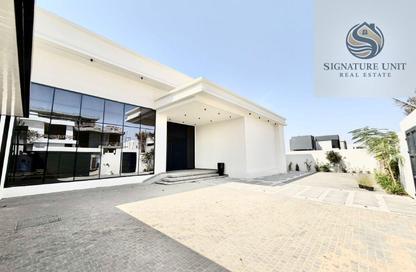 Villa - 4 - 5 for rent in Wadi Alshabak - Dubai Villa - 4 - 5 for rent in Wadi Alshabak - Dubai