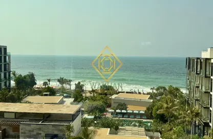 Apartment - 2 Bedrooms - 5 Bathrooms for rent in Bluewaters Residences - Bluewaters - Dubai