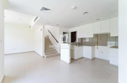 Townhouse - 3 - 4 for rent in Noor Townhouses - Town Square - Dubai