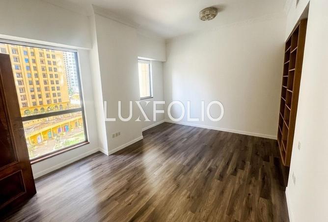 53573127 - صورة العقار 3