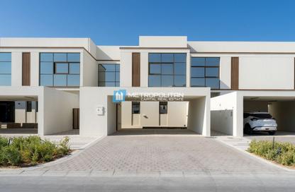 Villa - 3 Bedrooms - 5 Bathrooms for rent in Nad Al Dhabi - Al Jubail Island - Abu Dhabi