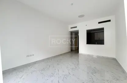 شقة - 2 غرف نوم - 3 حمامات للايجار في AAA سكن - الضاحية 13 - قرية جميرا الدائرية - دبي
