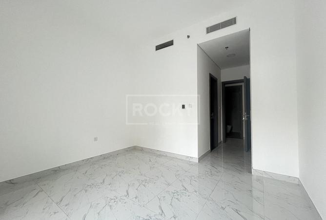 54947075 - Property Image 2