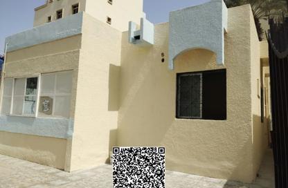 Villa - 4 - 3 for sale in Amwaj Tower - Al Rumaila - Ajman