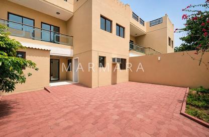 Villa - 4 Bedrooms - 4 Bathrooms for rent in Umm Suqeim 2 Villas - Umm Suqeim 2 - Umm Suqeim - Dubai Villa - 4 Bedrooms - 4 Bathrooms for rent in Umm Suqeim 2 Villas - Umm Suqeim 2 - Umm Suqeim - Dubai