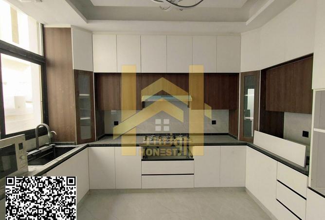 67464279 - Property Image 3