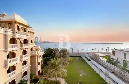 Apartment - 2 Bedrooms - 3 Bathrooms for sale in Mughal - Grandeur Residences - Palm Jumeirah - Dubai
