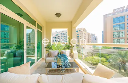 Apartment - 2 Bedrooms - 3 Bathrooms for rent in Al Habool - Shoreline Apartments - Palm Jumeirah - Dubai