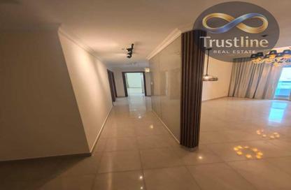 Apartment - 3 Bedrooms - 3 Bathrooms for rent in Conquer Tower - Sheikh Maktoum Bin Rashid Street - Ajman