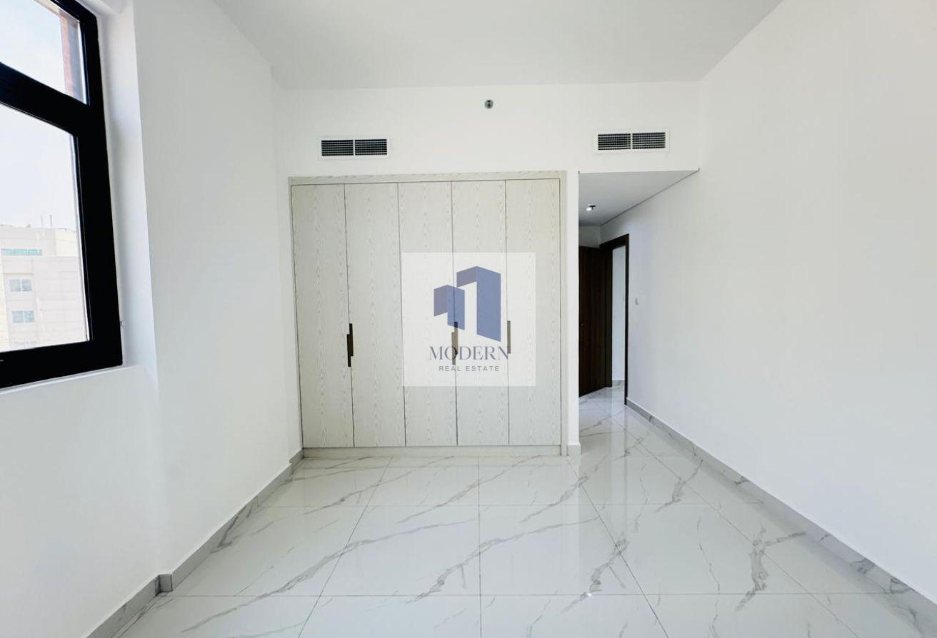 2bhk with Maids Room | Vacant | Higher Floor photo 9