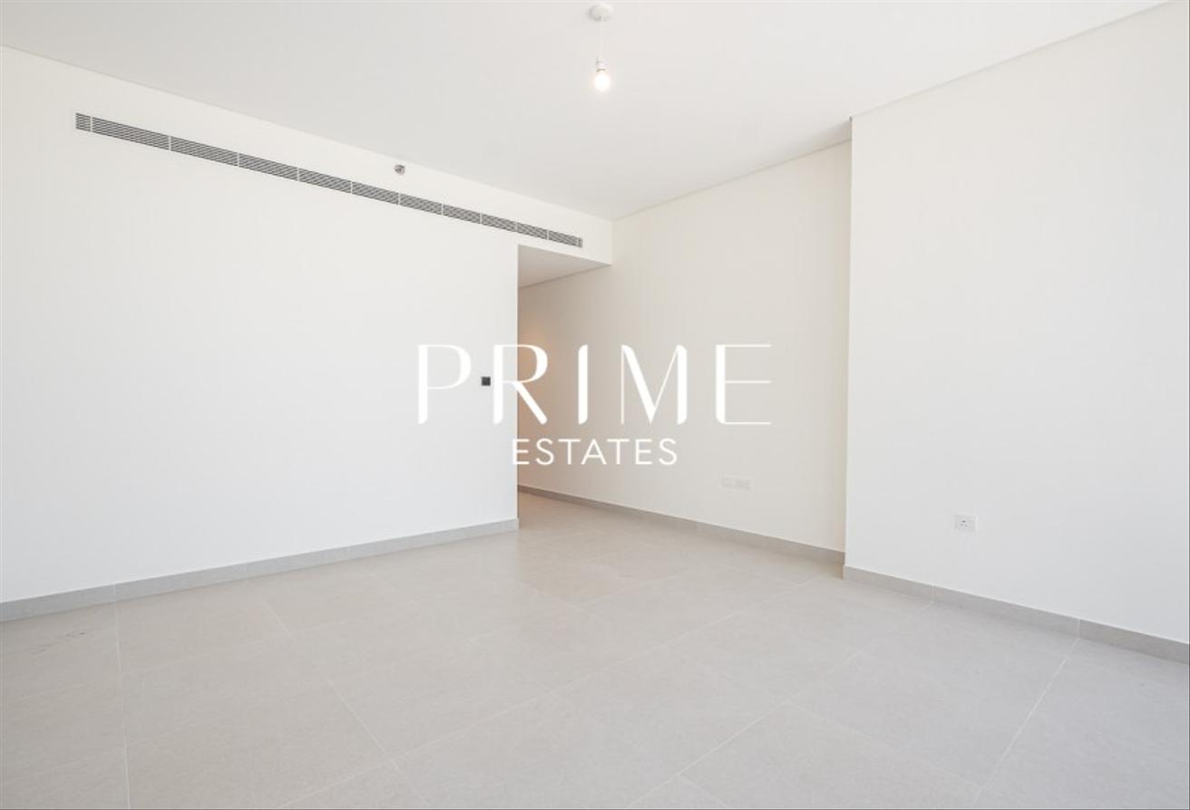 4BR Luxury Home | Burj Views | District One Living photo 22