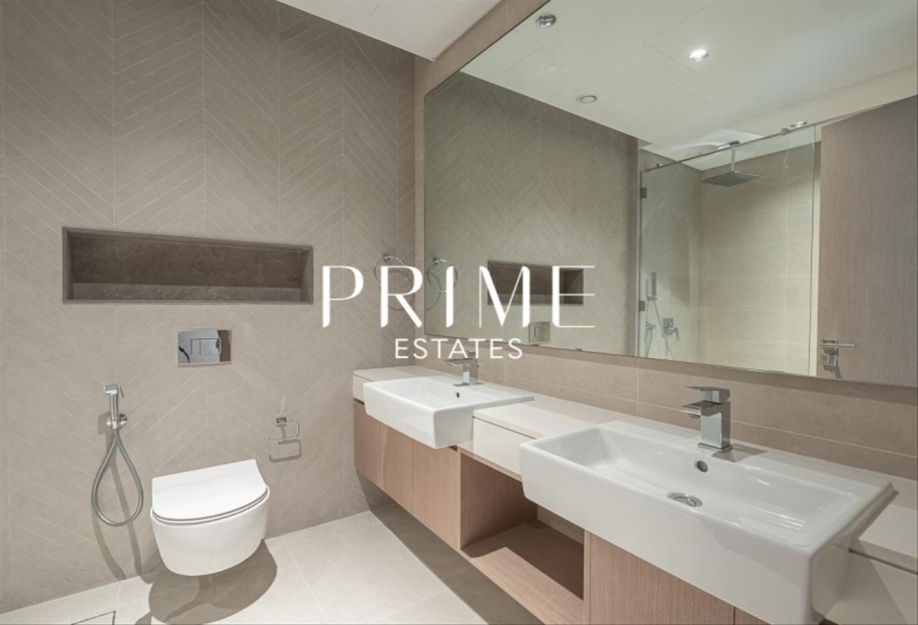 4BR Luxury Home | Burj Views | District One Living photo 30