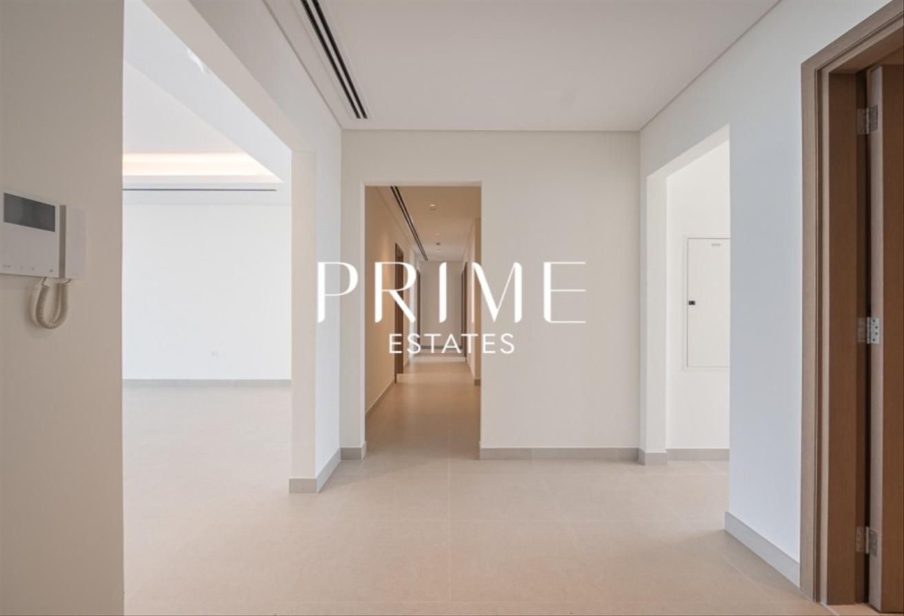 4BR Luxury Home | Burj Views | District One Living photo 4