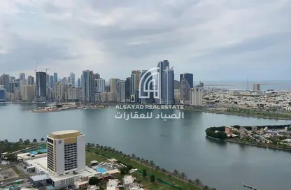 Penthouse - 4 Bedrooms - 7 Bathrooms for sale in Al Majaz 1 - Al Majaz - Sharjah