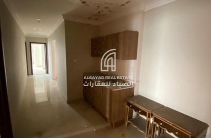 Penthouse - 4 Bedrooms - 7 Bathrooms for sale in Al Majaz 1 - Al Majaz - Sharjah Penthouse - 4 Bedrooms - 7 Bathrooms for sale in Al Majaz 1 - Al Majaz - Sharjah