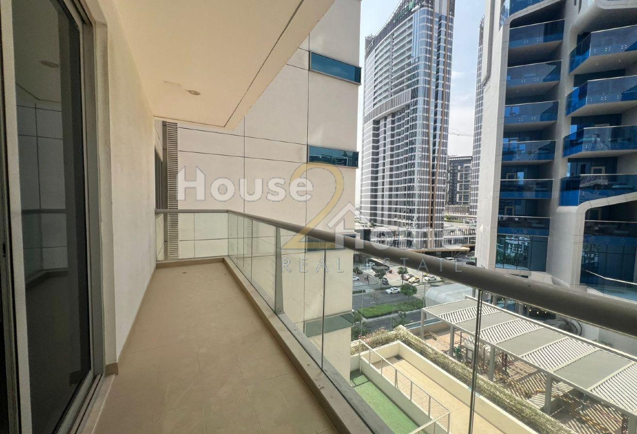 Kitchen Equipped | spacious | Bright 1 bedroom photo 18