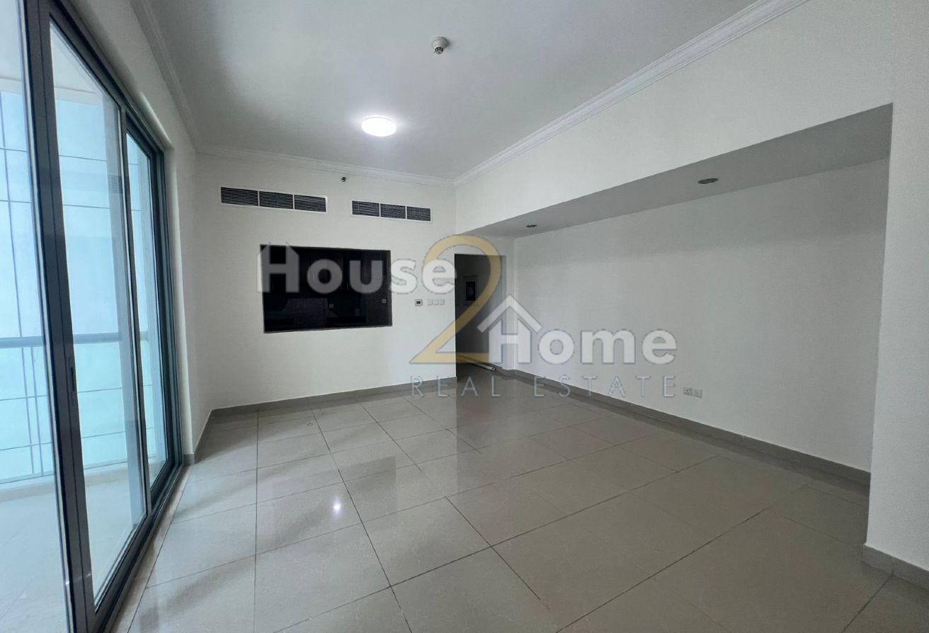 Kitchen Equipped | spacious | Bright 1 bedroom photo 4