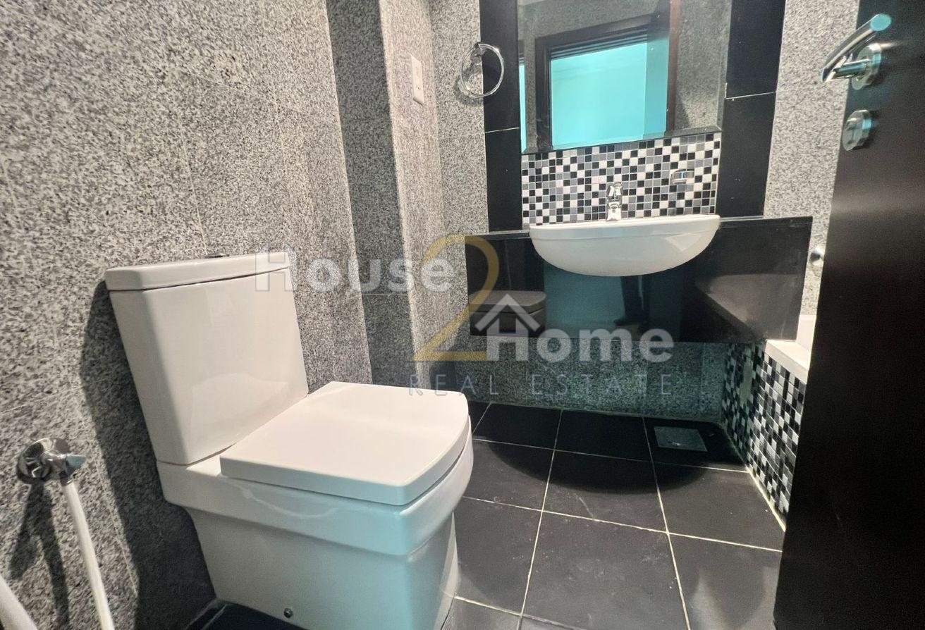 Kitchen Equipped | spacious | Bright 1 bedroom photo 15