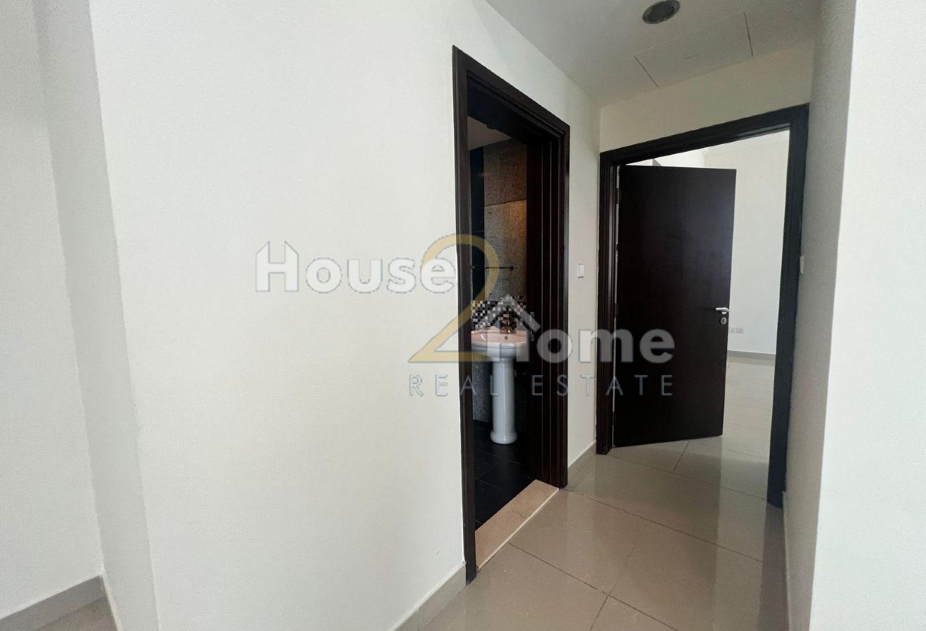 Kitchen Equipped | spacious | Bright 1 bedroom photo 7