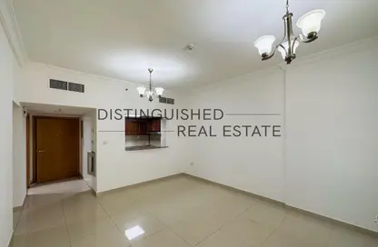 Apartment - 2 Bedrooms - 2 Bathrooms for rent in R01 - International City Phase 2 - Al Warsan 4 - Al Warsan - Dubai