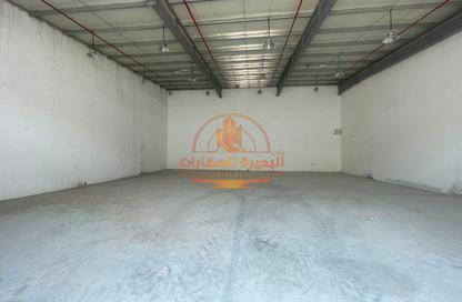 Warehouse - Studio - 1 Bathroom for rent in Umm Al Thuoob - Umm Al Quwain
