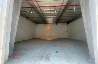 Warehouse - Studio - 1 Bathroom for rent in Umm Al Thuoob - Umm Al Quwain