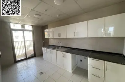 عمارة بالكامل - استوديو للبيع في 3 المويهات - المويهات - عجمان