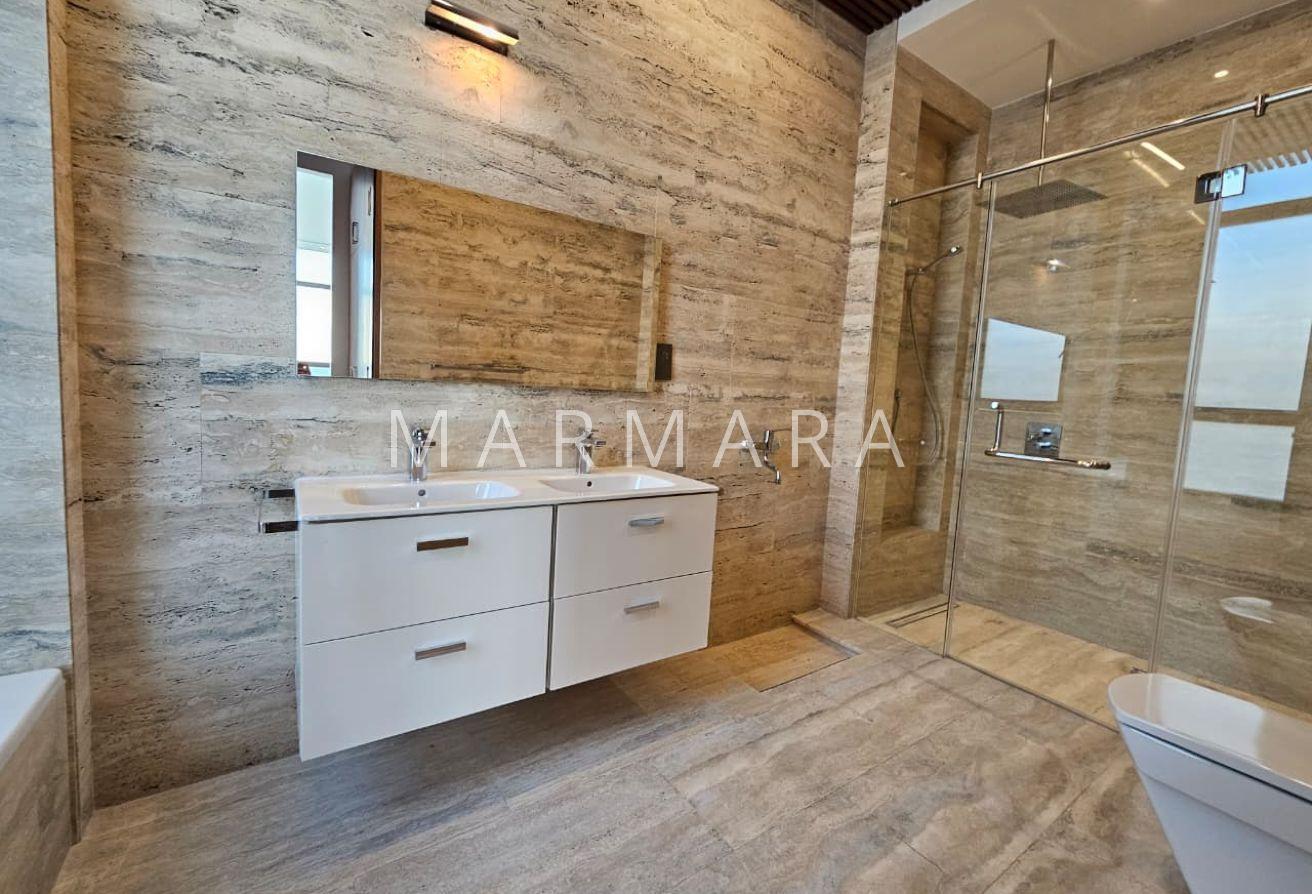 Modern 6-Bed Villa | Prime Location | Ready photo 8