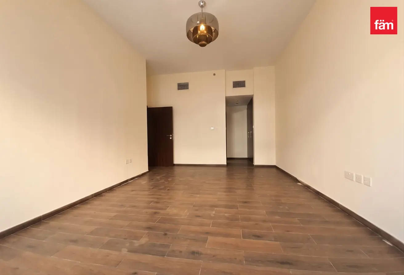 160087170 - Property Main Image