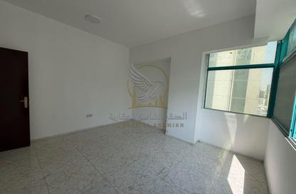 Apartment - 1 - 1 for rent in Al Majaz 2 - Al Majaz - Sharjah Apartment - 1 - 1 for rent in Al Majaz 2 - Al Majaz - Sharjah
