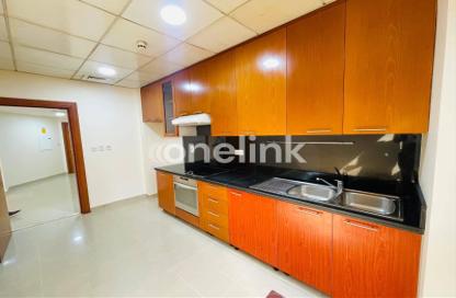 Apartment - 4 - 4 for rent in Golden Sands 9 - Al Mankhool - Bur Dubai - Dubai
