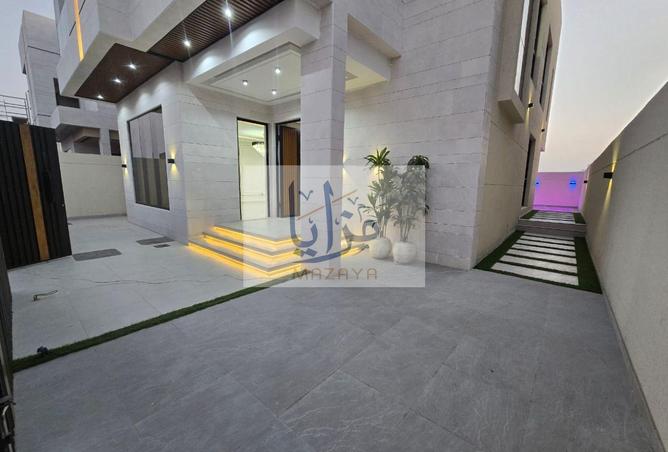 112311334 - Property Image 2