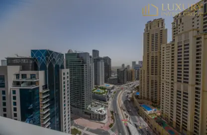 Apartment - 1 Bedroom - 2 Bathrooms for rent in Shemara Tower - Marina Promenade - Dubai Marina - Dubai