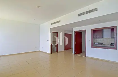 Apartment - 2 Bedrooms - 3 Bathrooms for rent in Rimal 6 - Rimal - Jumeirah Beach Residence - Dubai