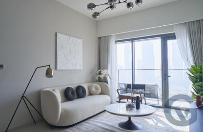 Apartment - 2 - 2 for rent in Burj Royale - Downtown Dubai - Dubai