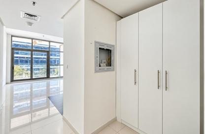Apartment - Studio - 1 for rent in Golf Promenade 4A - Golf Promenade 4 - Golf Town - Damac Hills - Dubai