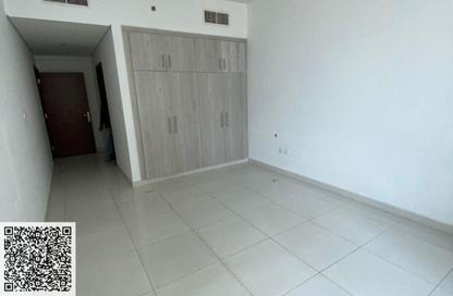 Apartment - 1 Bedroom - 2 Bathrooms for rent in Al Rashidiya Towers - Al Rashidiya - Ajman Downtown - Ajman