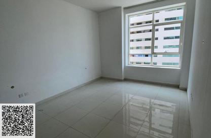 Apartment - 1 Bedroom - 2 Bathrooms for rent in Al Rashidiya Towers - Al Rashidiya - Ajman Downtown - Ajman