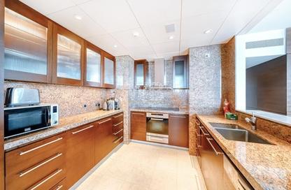 Apartment - 2 Bedrooms - 2 Bathrooms for rent in Burj Khalifa - Burj Khalifa Area - Downtown Dubai - Dubai