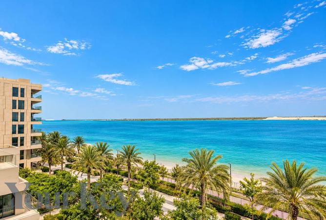 Coastal Living | Bright 2BR | Partial Sea View