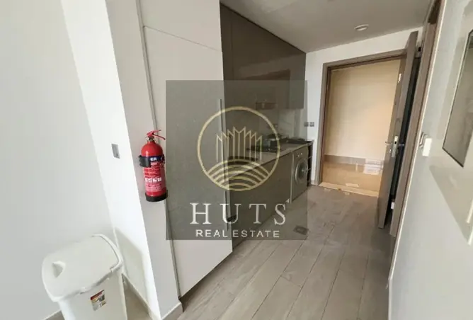 82822086 - Property Image 3