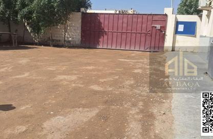سكن عمال - استوديو - 7+ للايجار في الصجعة - الشارقة