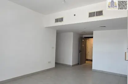Apartment - 1 Bedroom - 2 Bathrooms for rent in Musheiref - Ajman