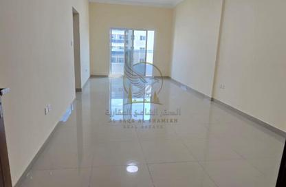 Apartment - 2 - 2 for rent in Al Jurf 3 - Al Jurf - Ajman